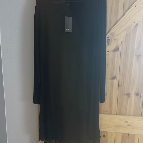 Stylish High-Low Tunic - Picture 2 of 5